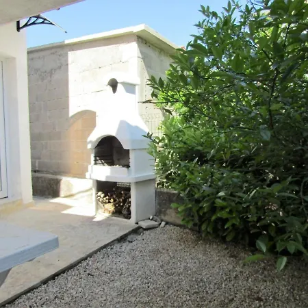 Apartman With A Parking Space - 14798 *