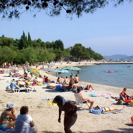 With A Parking Space - 14798