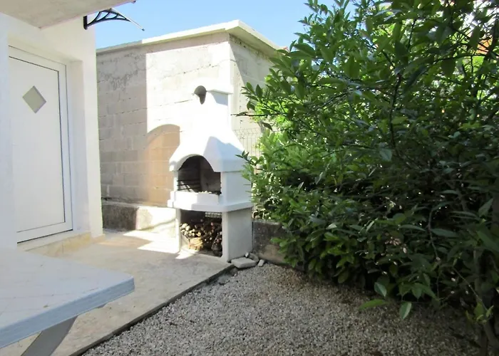 Apartament With A Parking Space - 14798 *